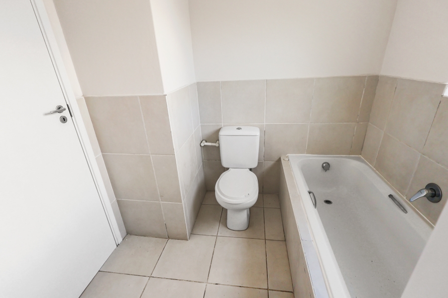 To Let 3 Bedroom Property for Rent in Beacon Bay Eastern Cape